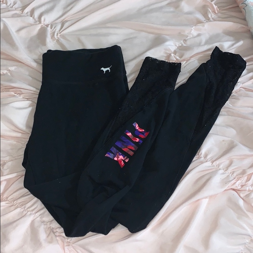 VS Pink Yoga Legging